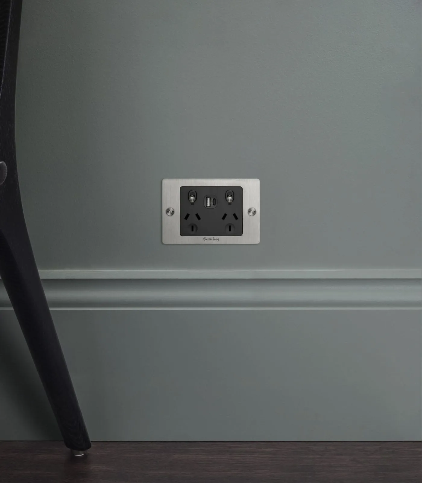 2 Plug Power Outlet