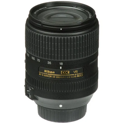 Nikon AF-S NIKKOR DX 18-300mm F3.5-6.3 Lens