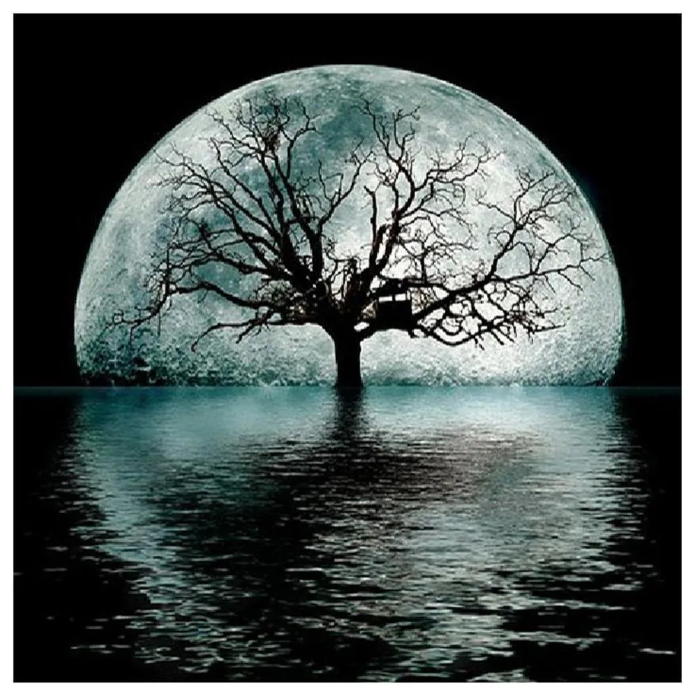 Tree Moon  - Full Diamond Painting - 30x30cm